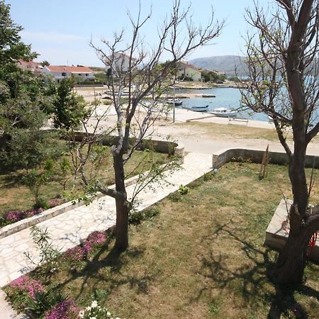 Apartments By The Sea Kustici, Pag - 6355 Eksteriør billede