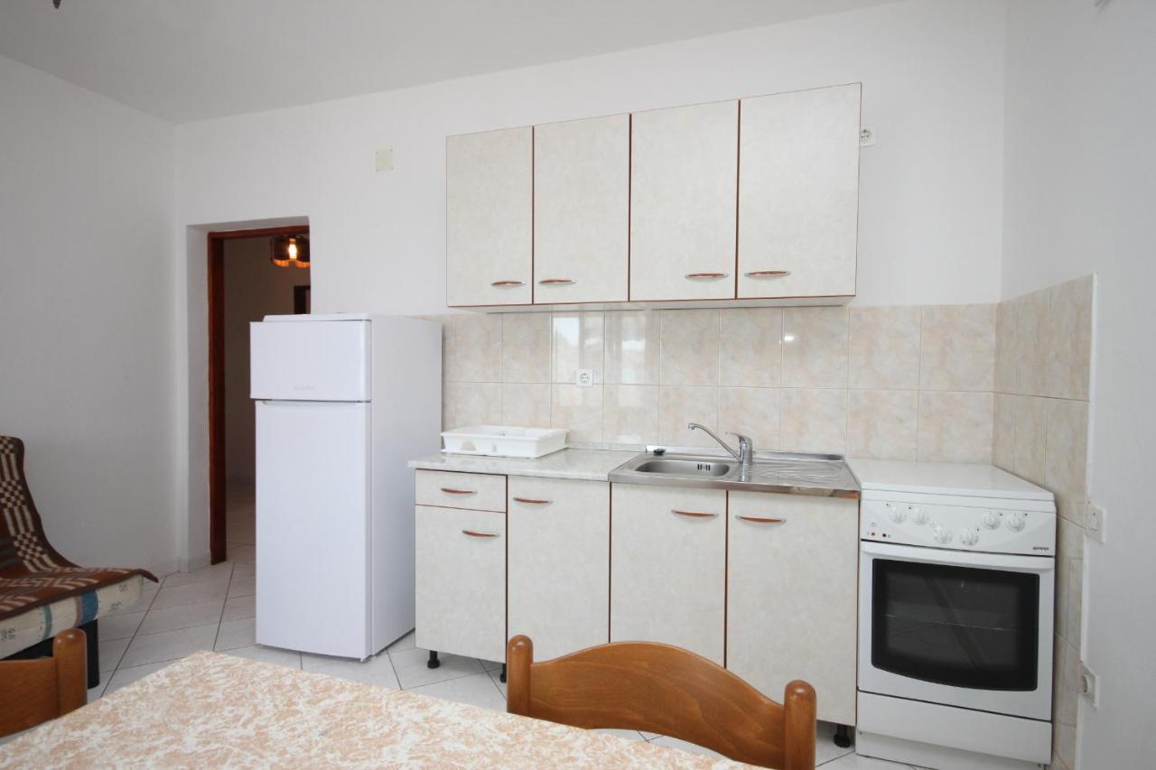 Apartments By The Sea Kustici, Pag - 6355 Eksteriør billede