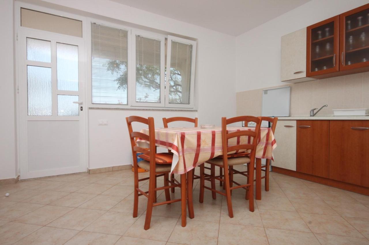 Apartments By The Sea Kustici, Pag - 6355 Eksteriør billede